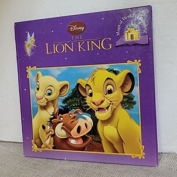 Lion King bundle. Shirt, sleeping pants, movie, books, figures - Picture 4 of 16